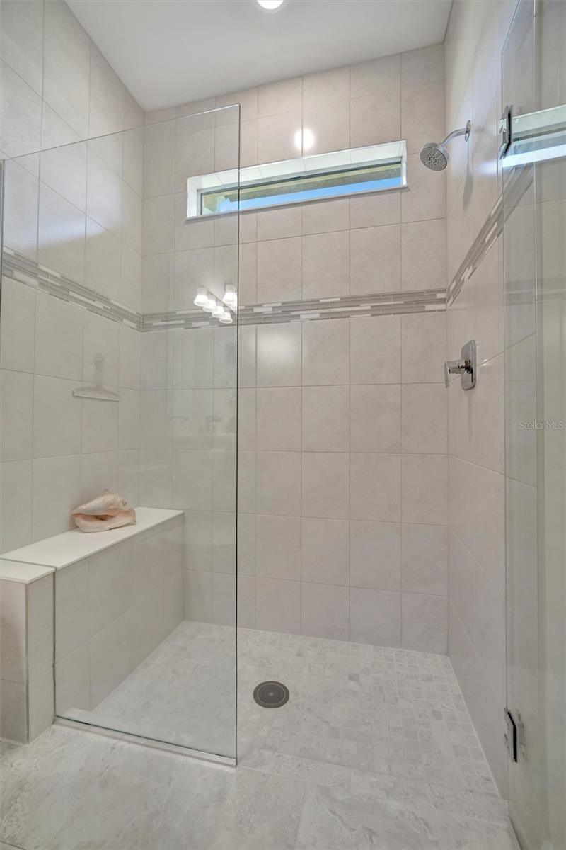 9928 BRIGHT WATER DR, ENGLEWOOD, FL, 34223