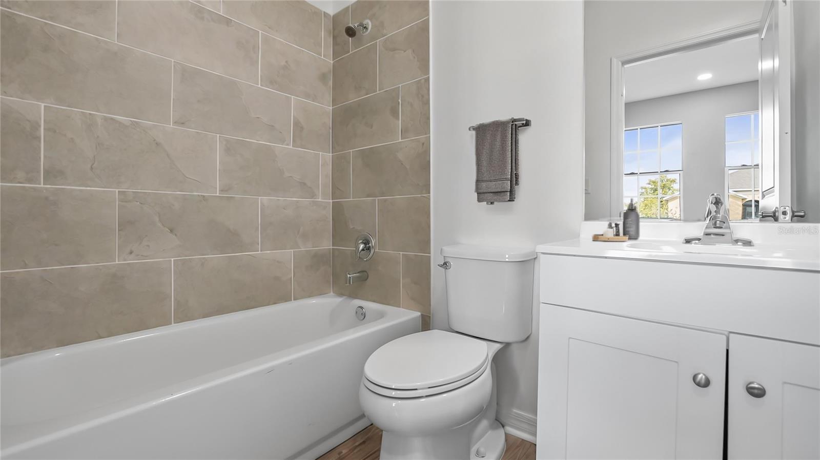 4905 PALL MALL ST E, KISSIMMEE, FL, 34758