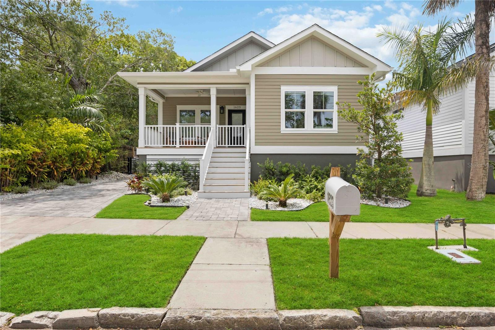 1623 8TH AVE W, BRADENTON, FL, 34205