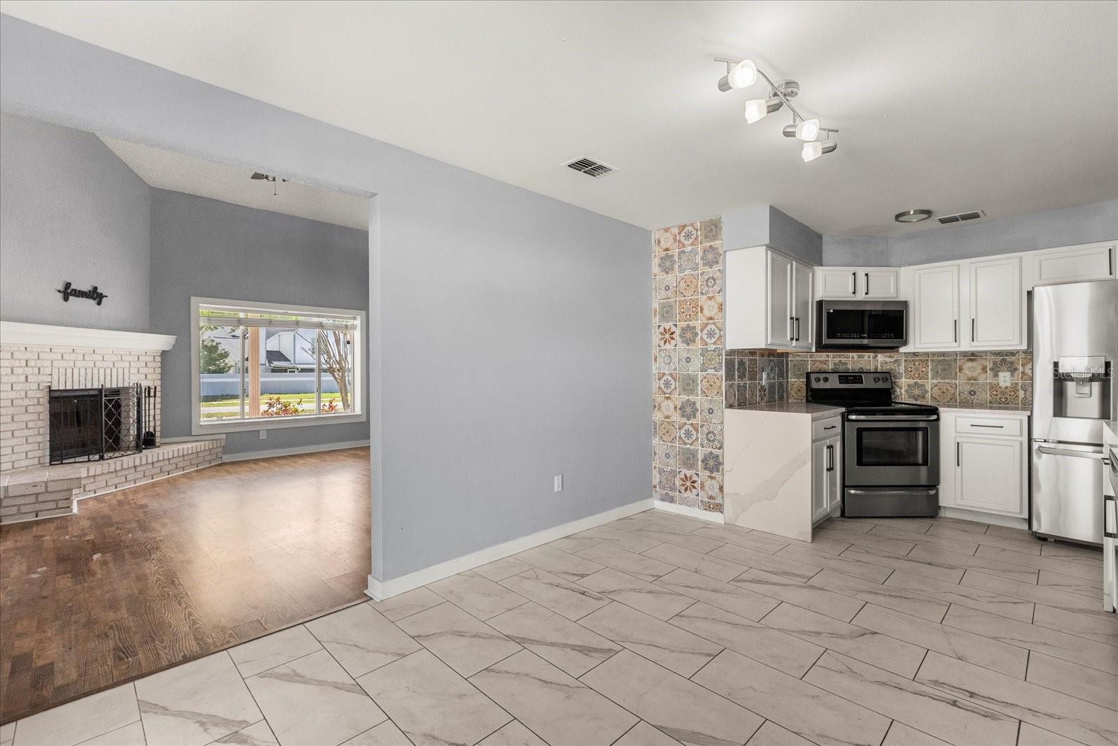 2566 CONWAY GARDENS RD, ORLANDO, FL, 32806