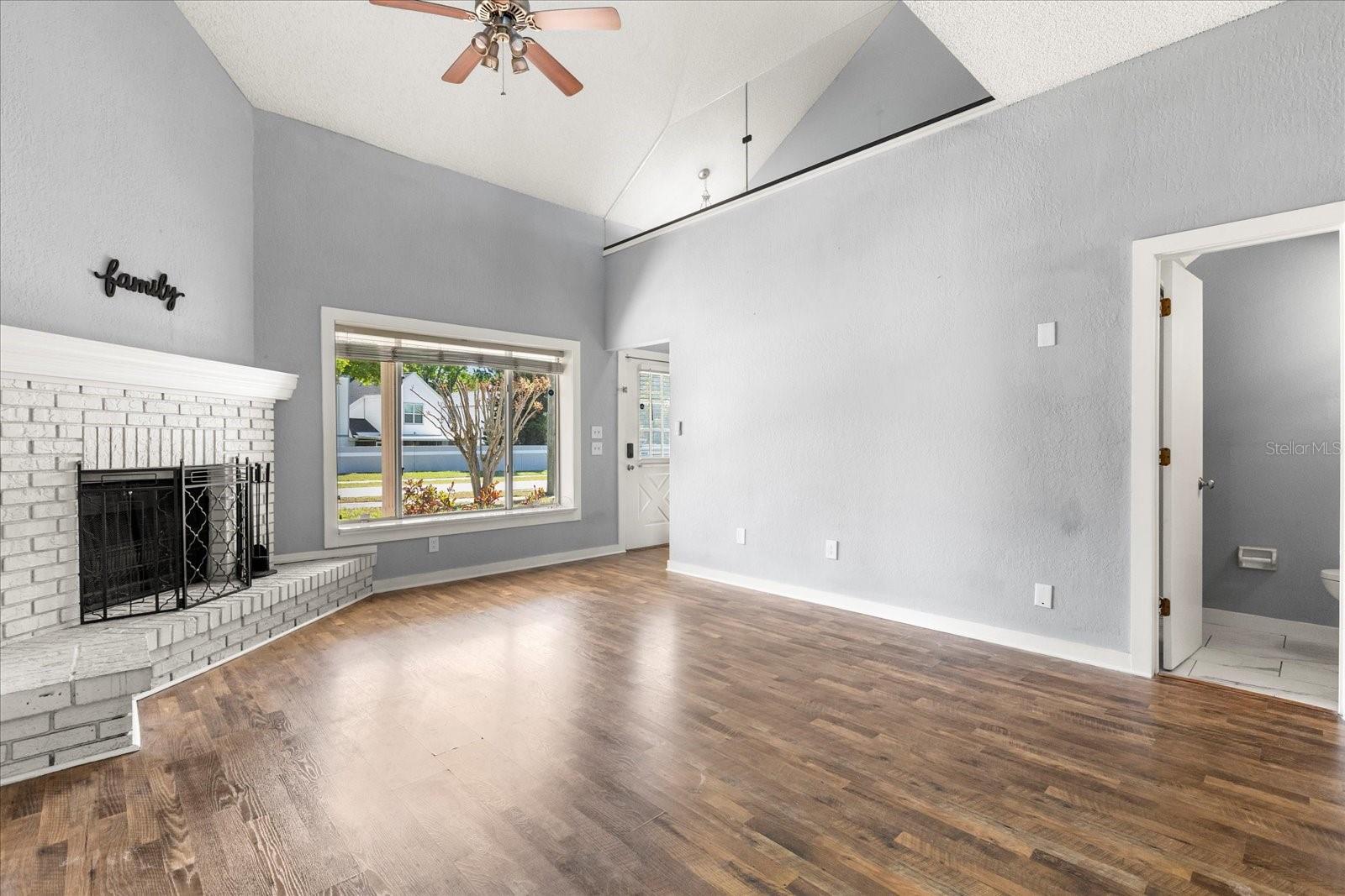 2566 CONWAY GARDENS RD, ORLANDO, FL, 32806