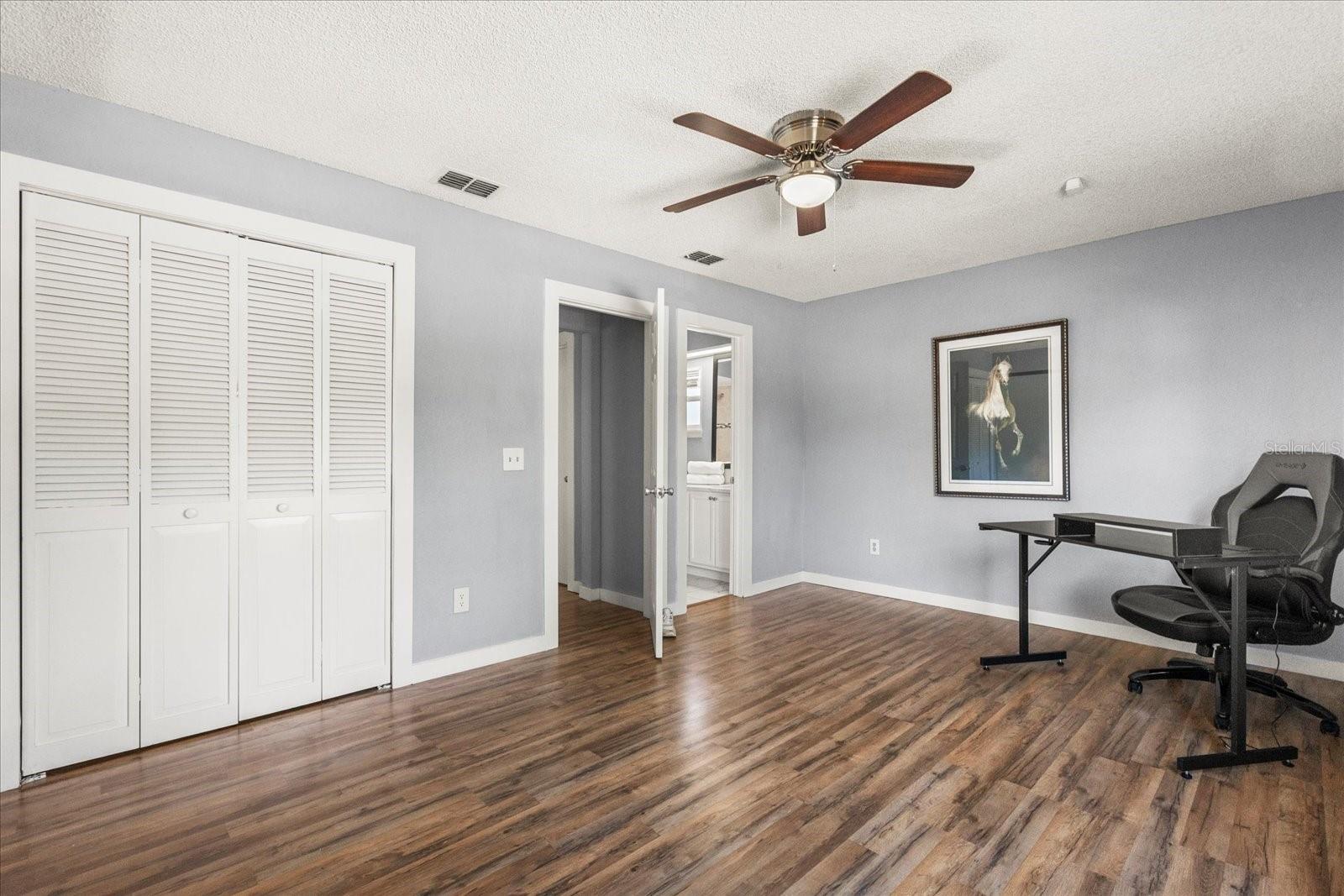 2566 CONWAY GARDENS RD, ORLANDO, FL, 32806