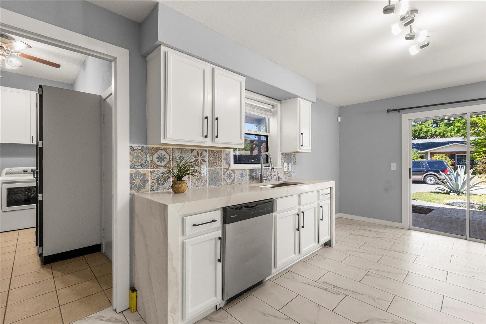 2566 CONWAY GARDENS RD, ORLANDO, FL, 32806