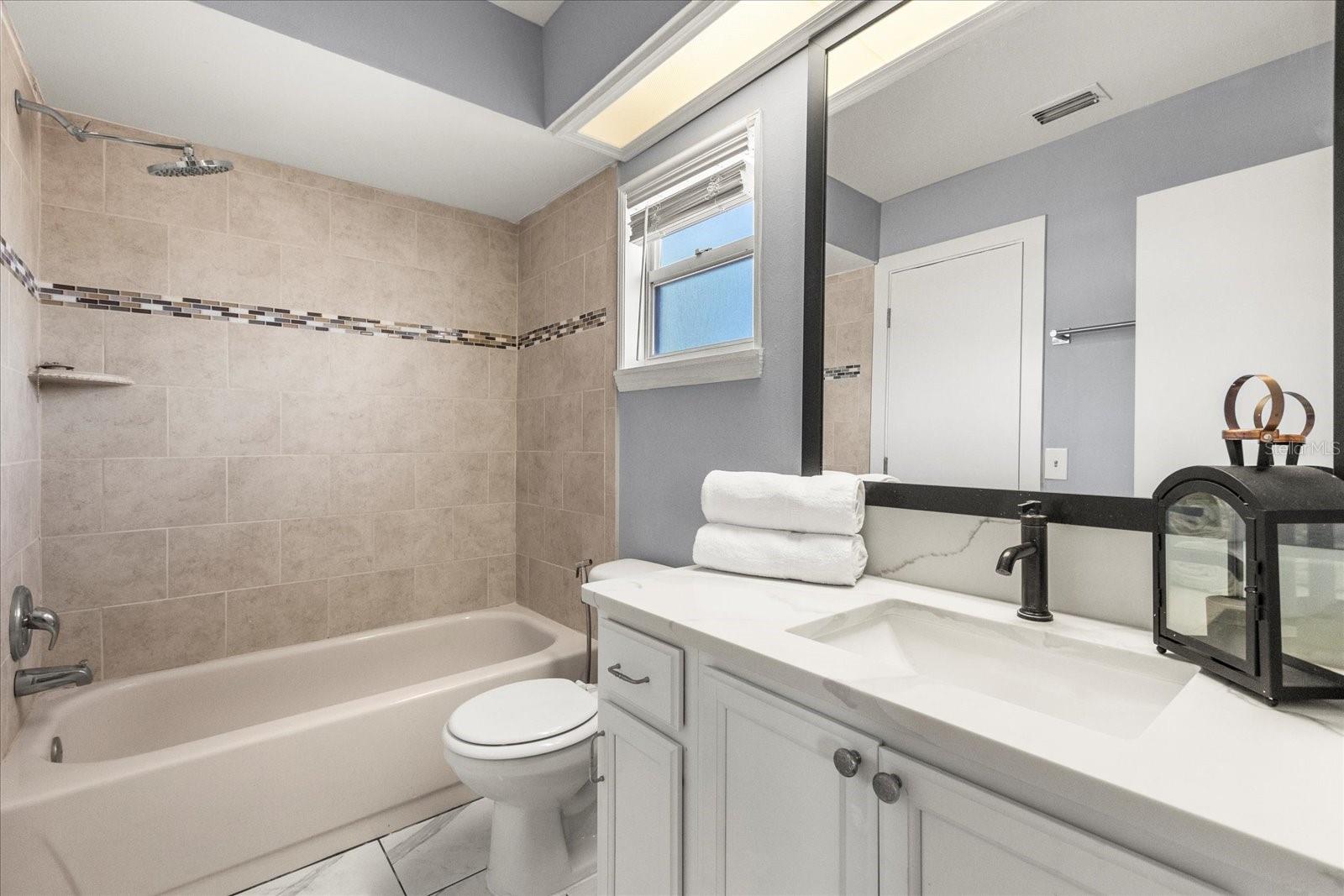 2566 CONWAY GARDENS RD, ORLANDO, FL, 32806