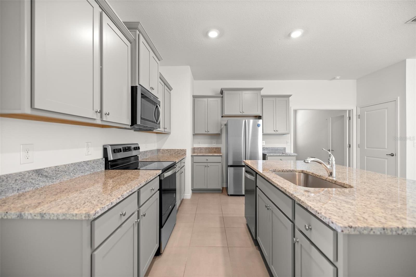 5530 NW 40TH LOOP, OCALA, FL, 34482