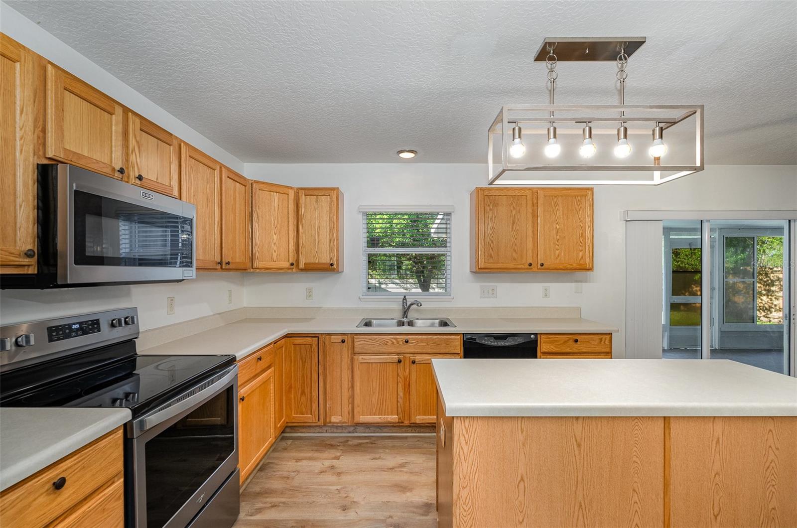 3325 BURDOCK AVE, MELBOURNE, FL, 32904