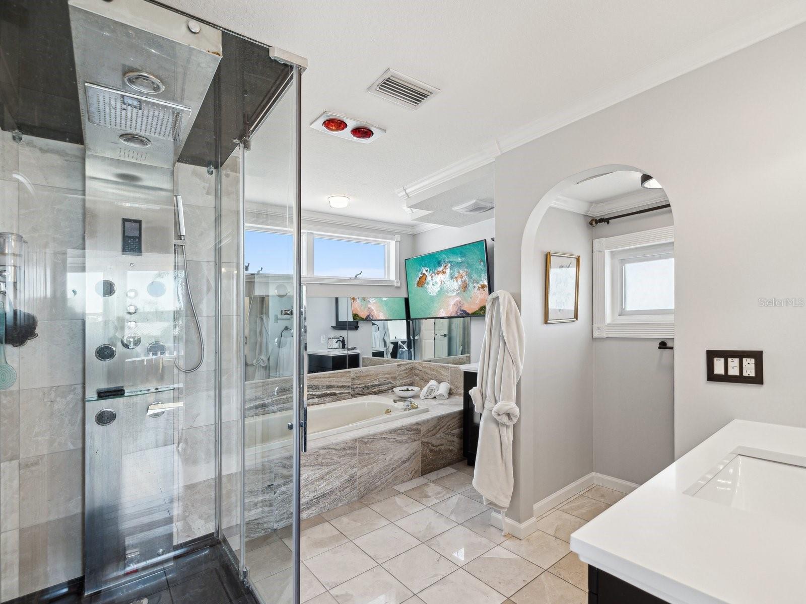 115 16TH ST, BELLEAIR BEACH, FL, 33786