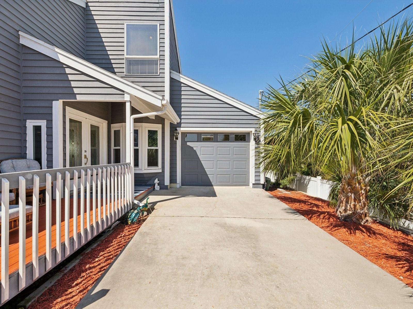 115 16TH ST, BELLEAIR BEACH, FL, 33786