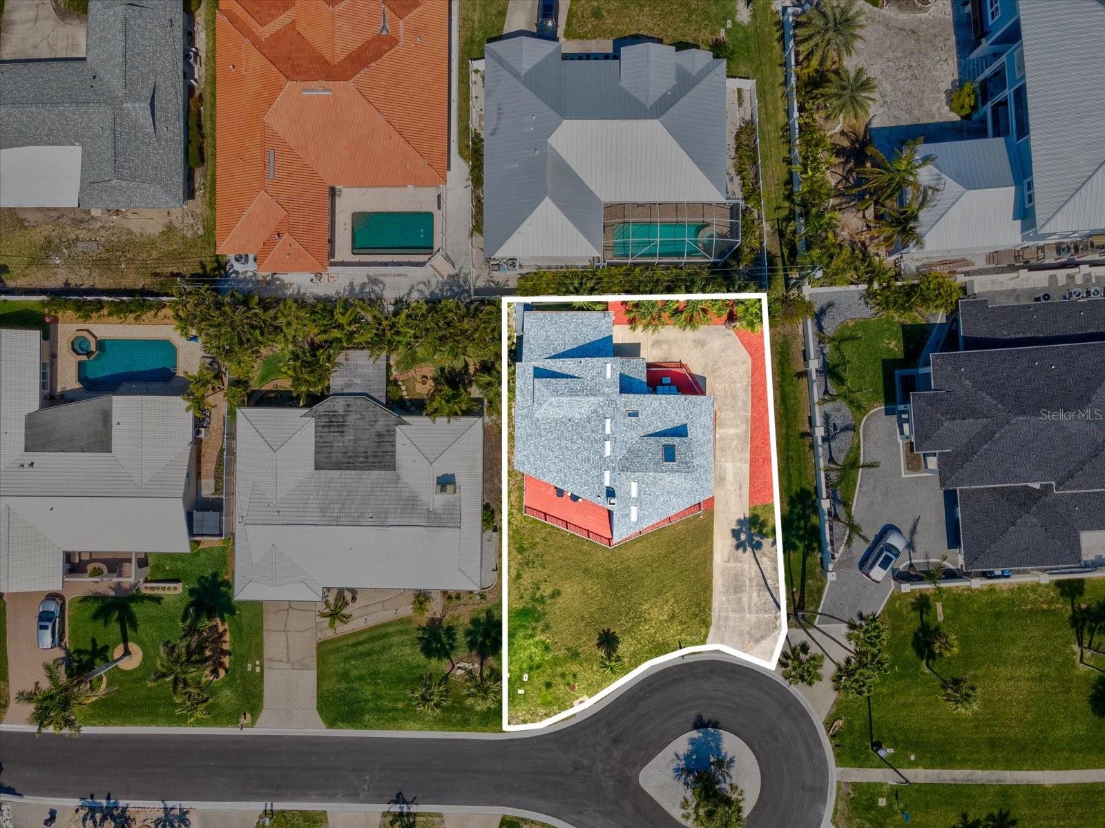 115 16TH ST, BELLEAIR BEACH, FL, 33786