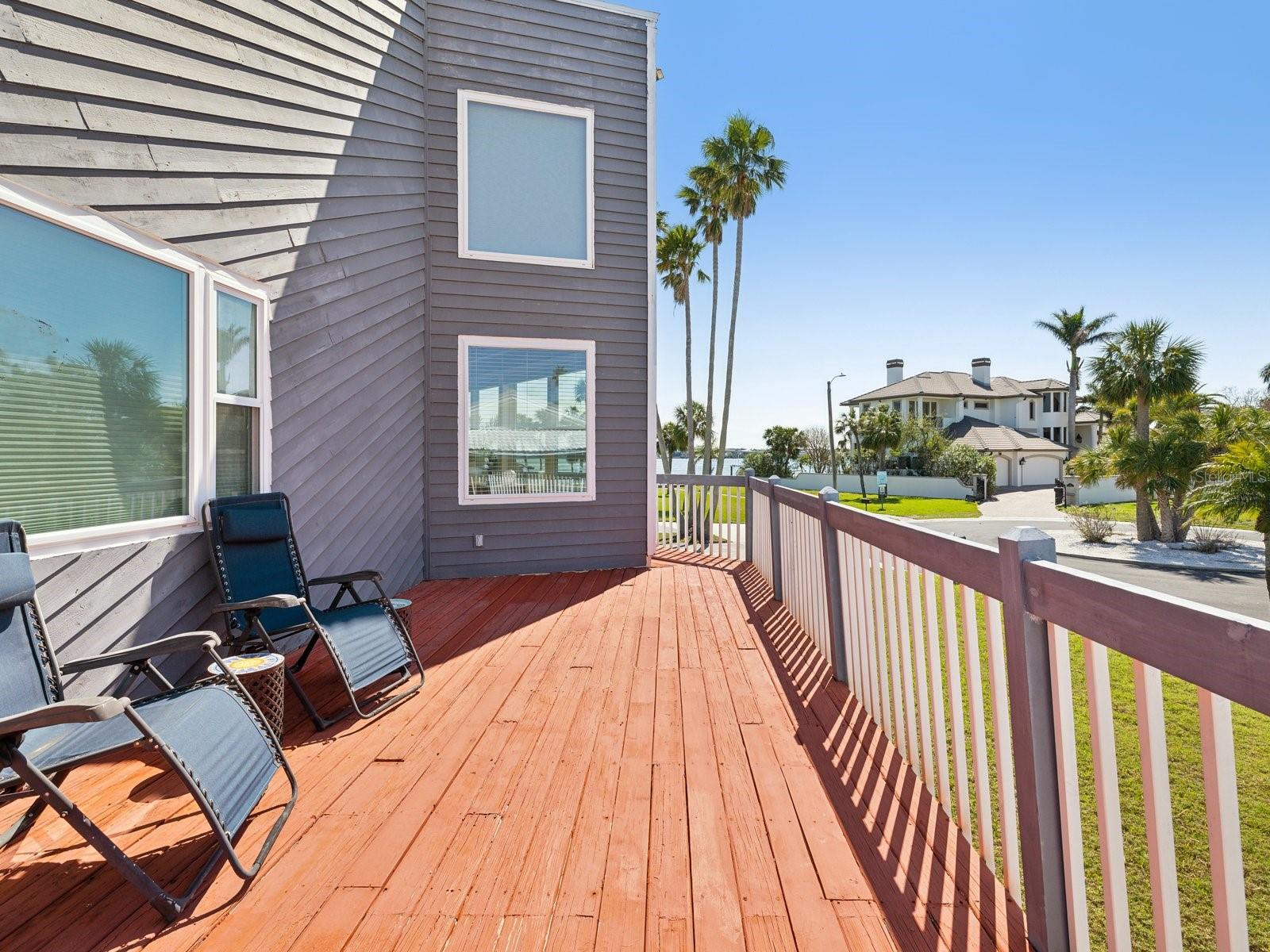 115 16TH ST, BELLEAIR BEACH, FL, 33786