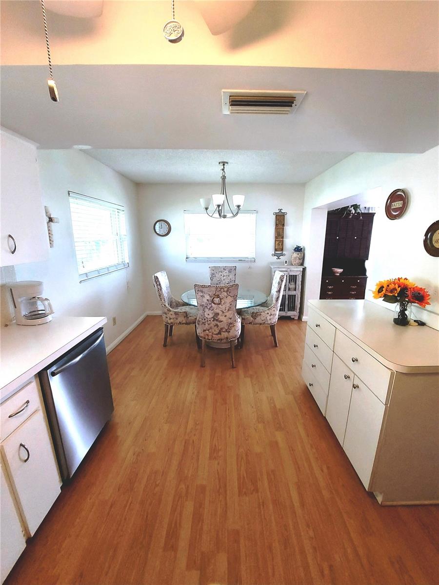 5427 SPRINGWOOD BLVD #5427, PINELLAS PARK, FL, 33782
