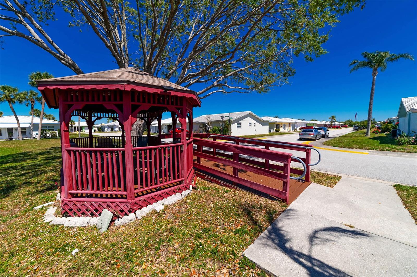 5427 SPRINGWOOD BLVD #5427, PINELLAS PARK, FL, 33782