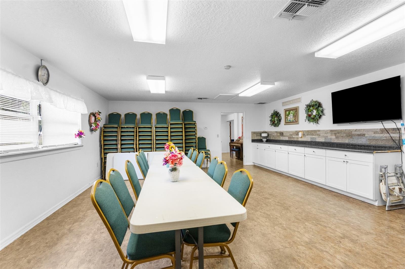 14231 OLD MISSION RD, DADE CITY, FL, 33525