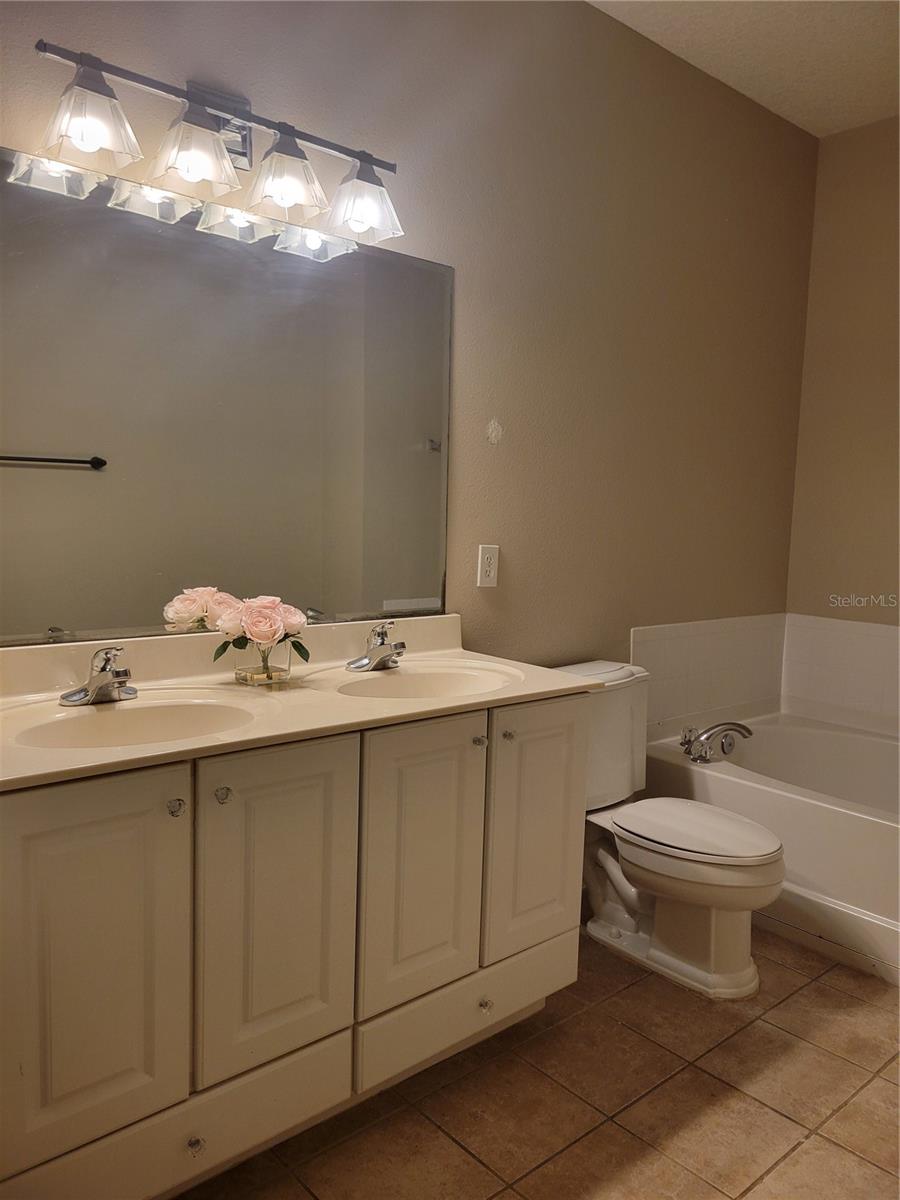 13008 OULTON CIR, ORLANDO, FL, 32832
