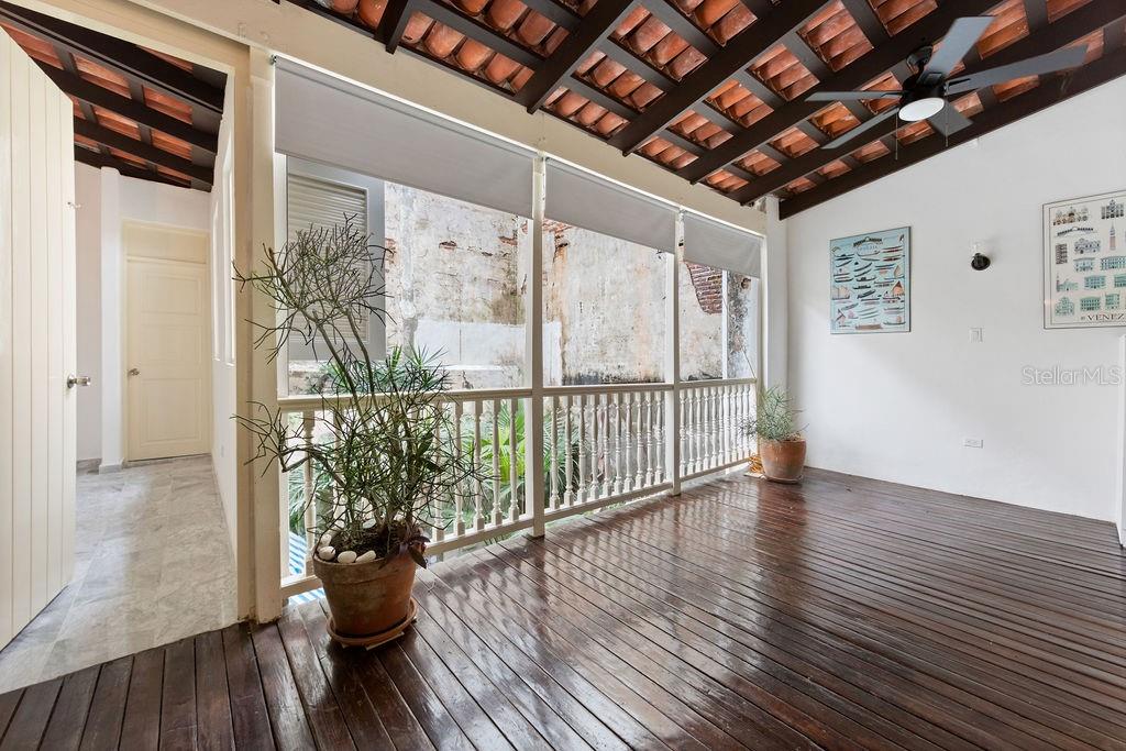 PR9112439 Property Photo