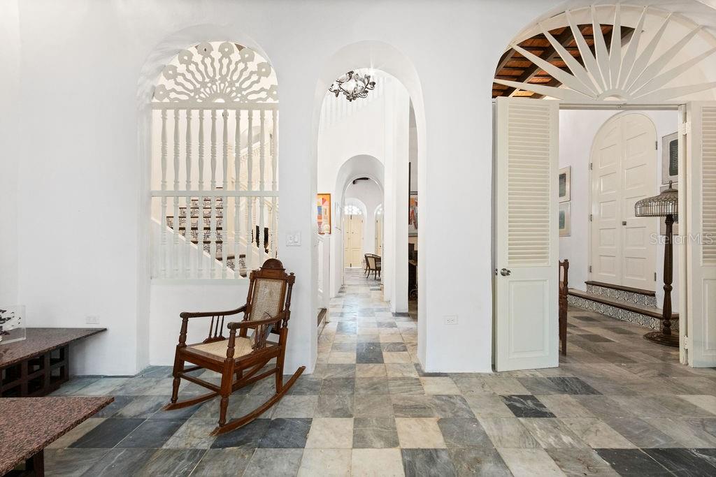 PR9112439 Property Photo