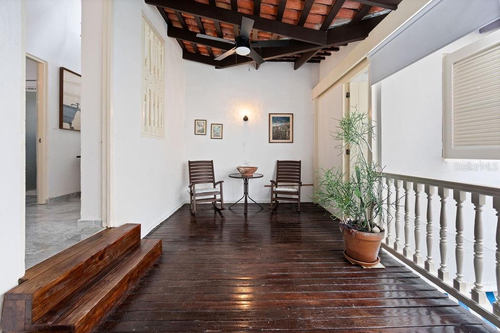 PR9112439 Property Photo