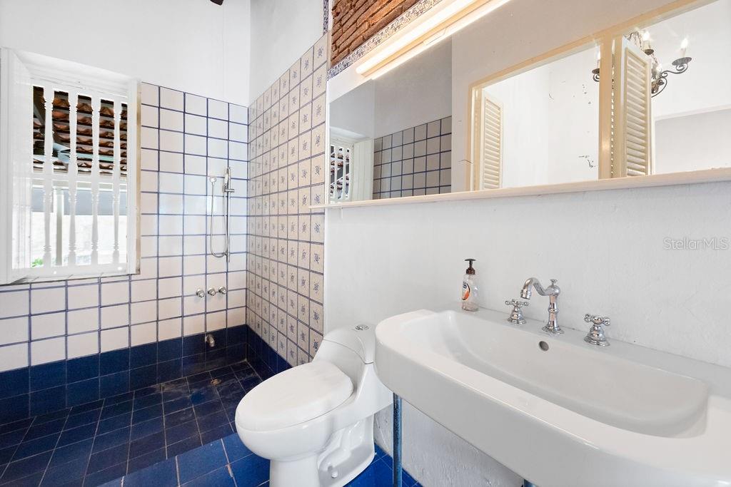 PR9112439 Property Photo