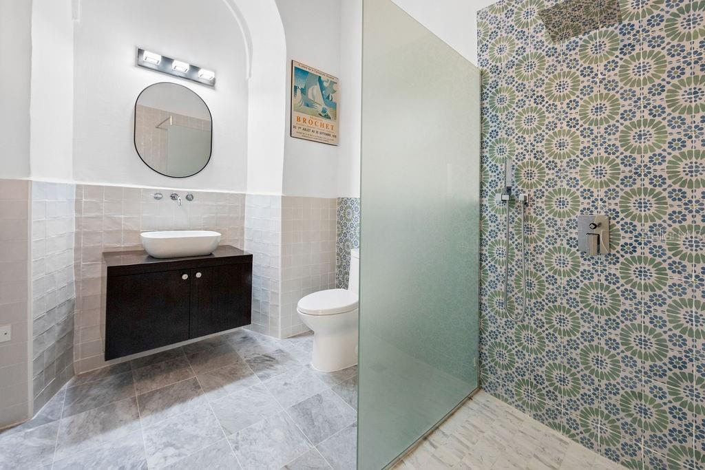 PR9112439 Property Photo