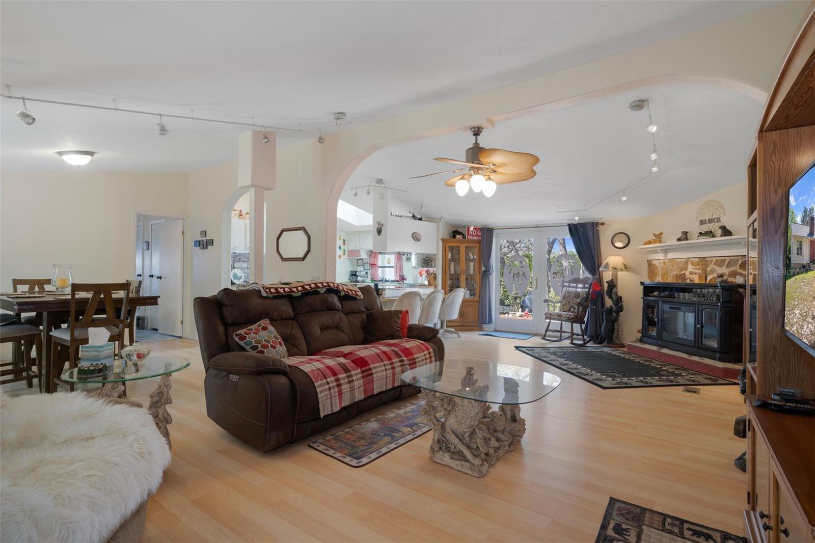 12155 ROCK DUCK AVE, WEEKI WACHEE, FL, 34614