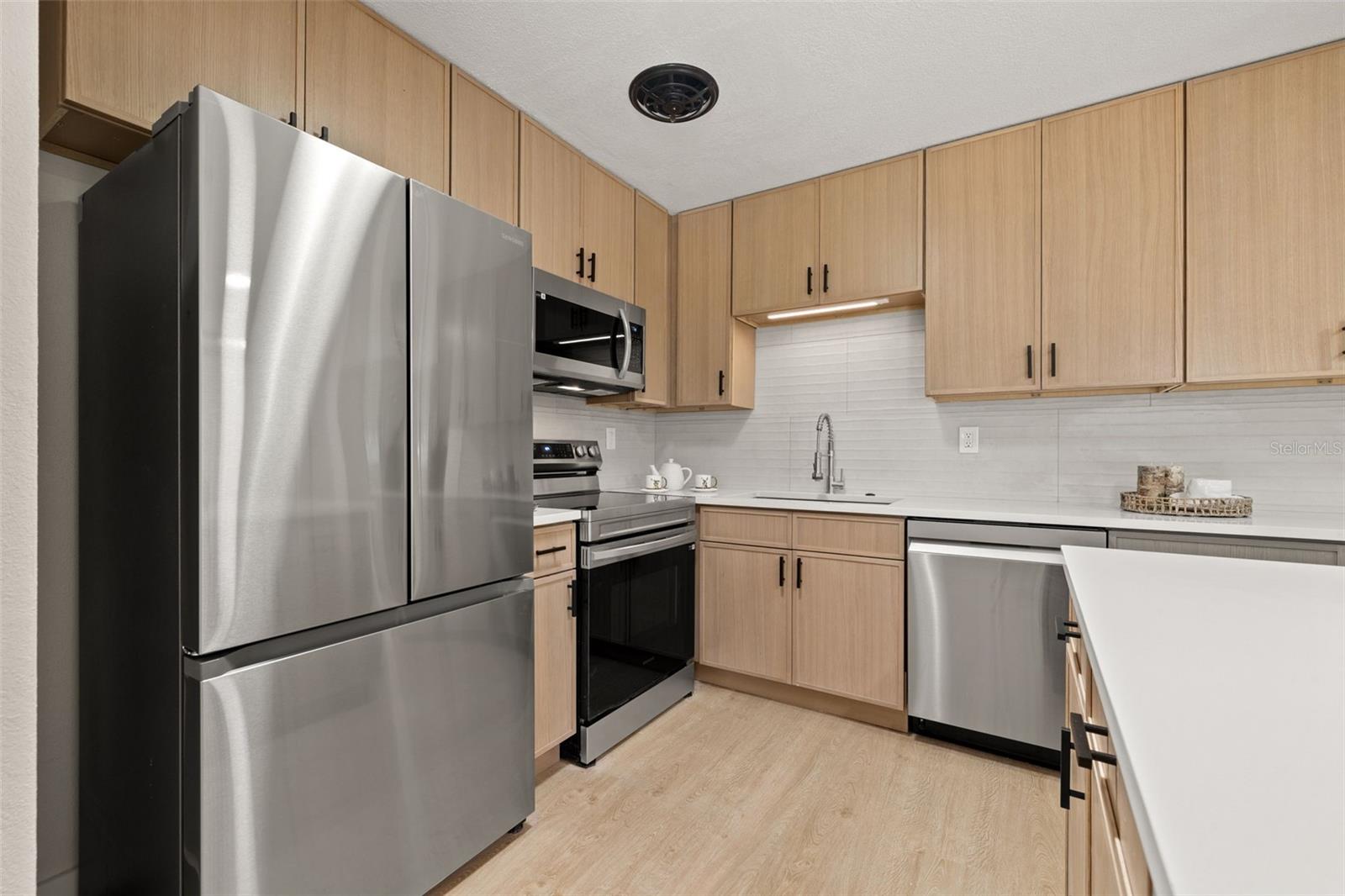 6639 16TH ST N, ST PETERSBURG, FL, 33702