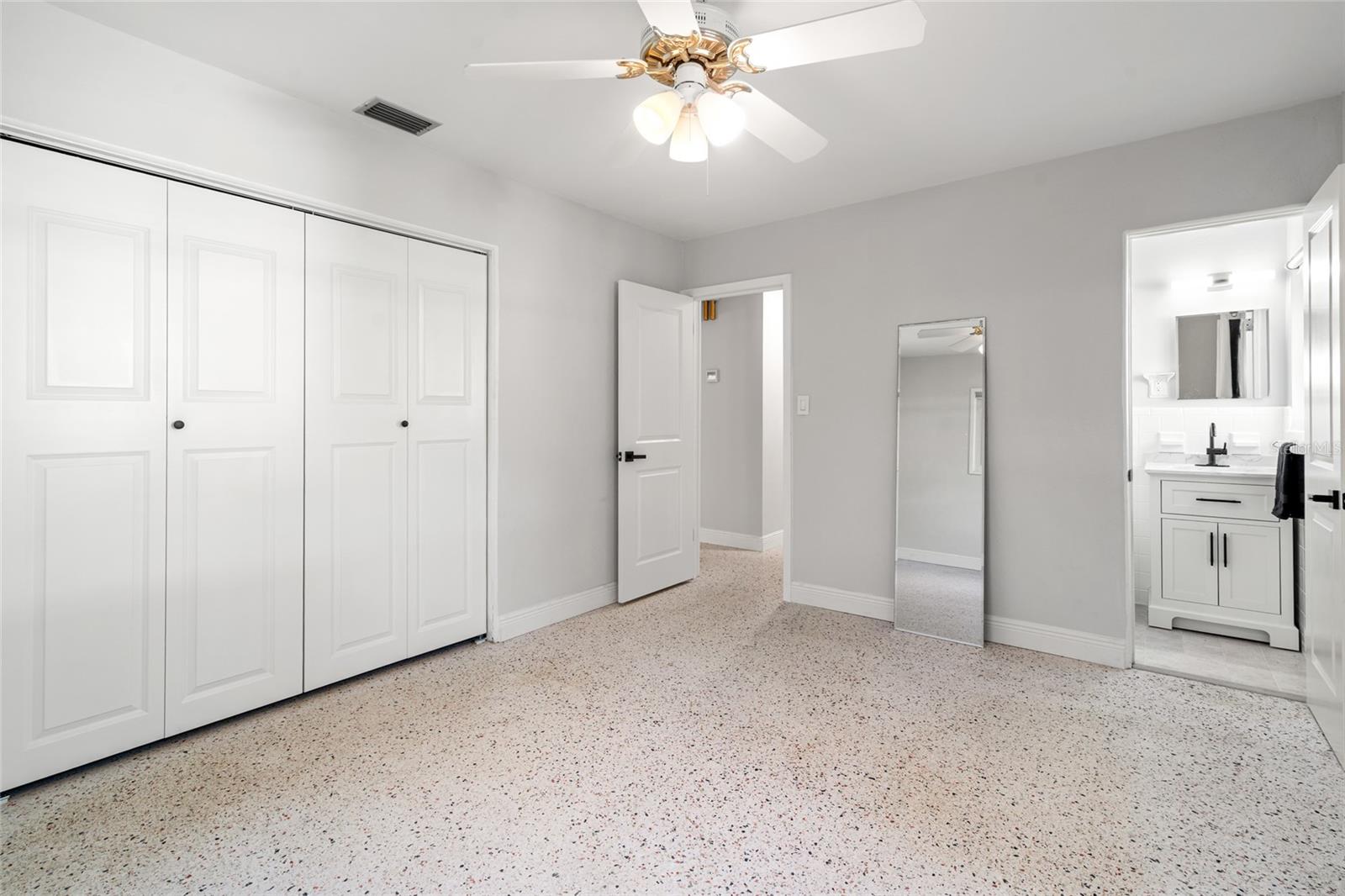 8285 28TH AVE N, ST PETERSBURG, FL, 33710
