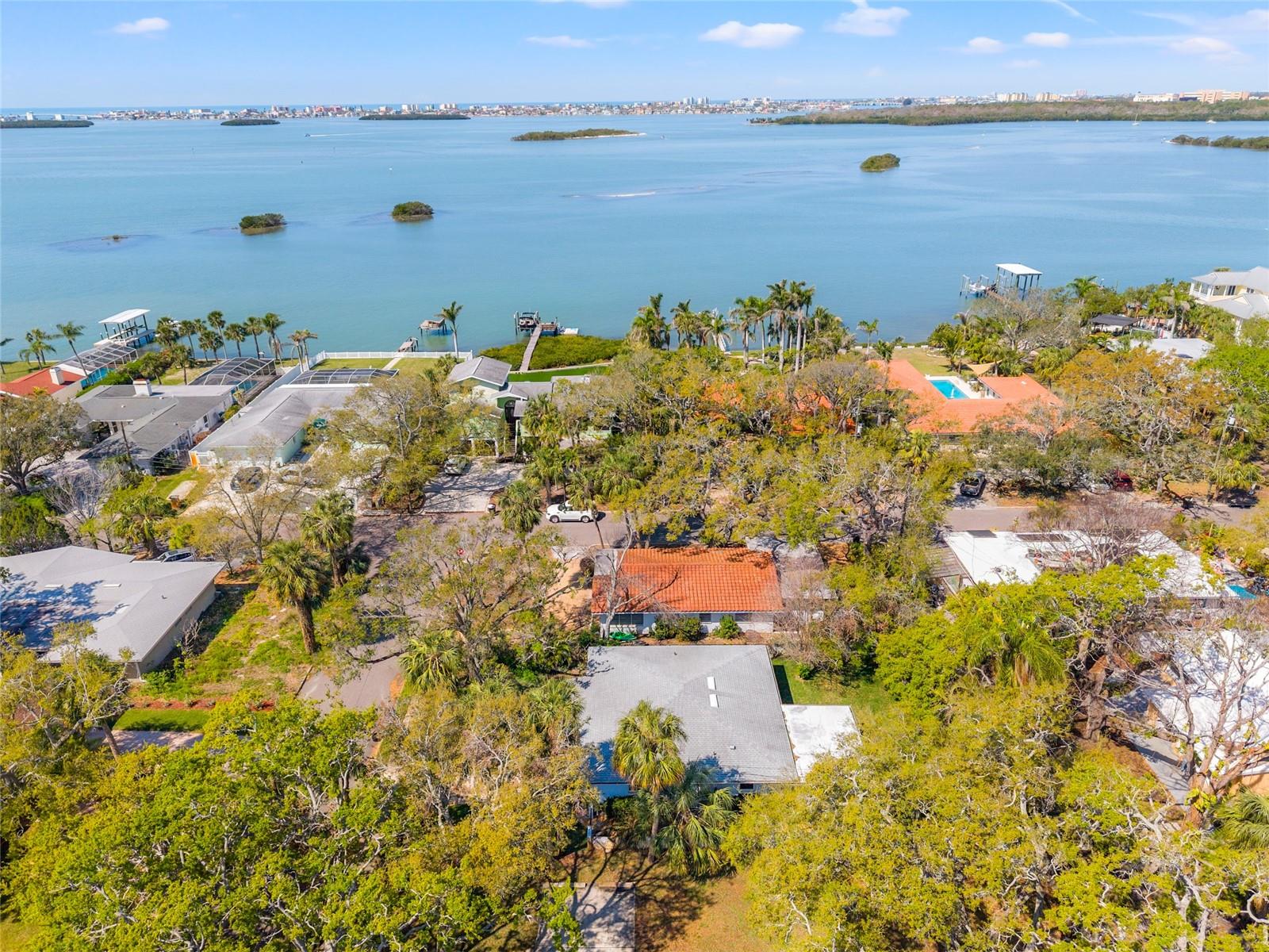 8285 28TH AVE N, ST PETERSBURG, FL, 33710