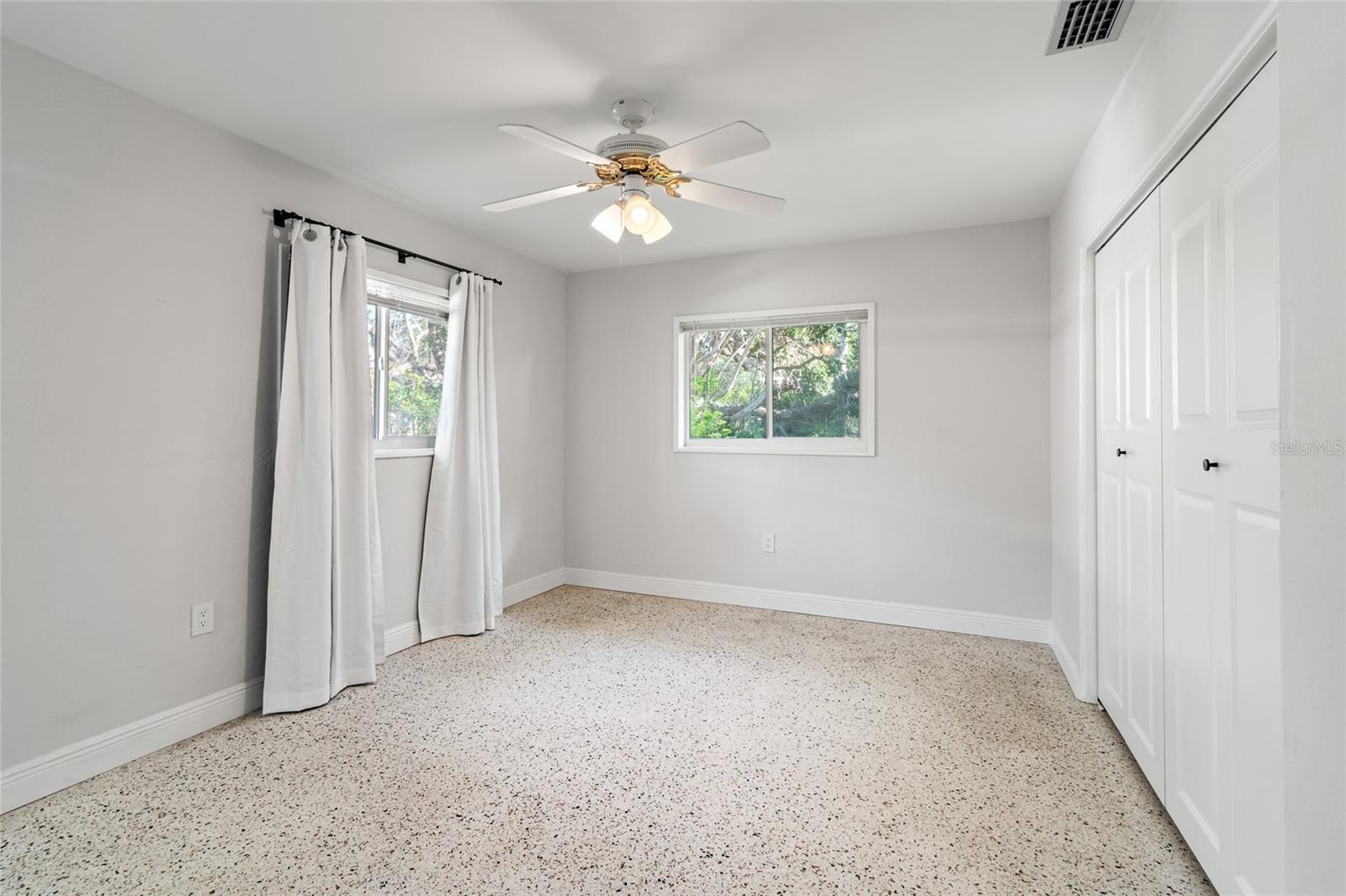8285 28TH AVE N, ST PETERSBURG, FL, 33710
