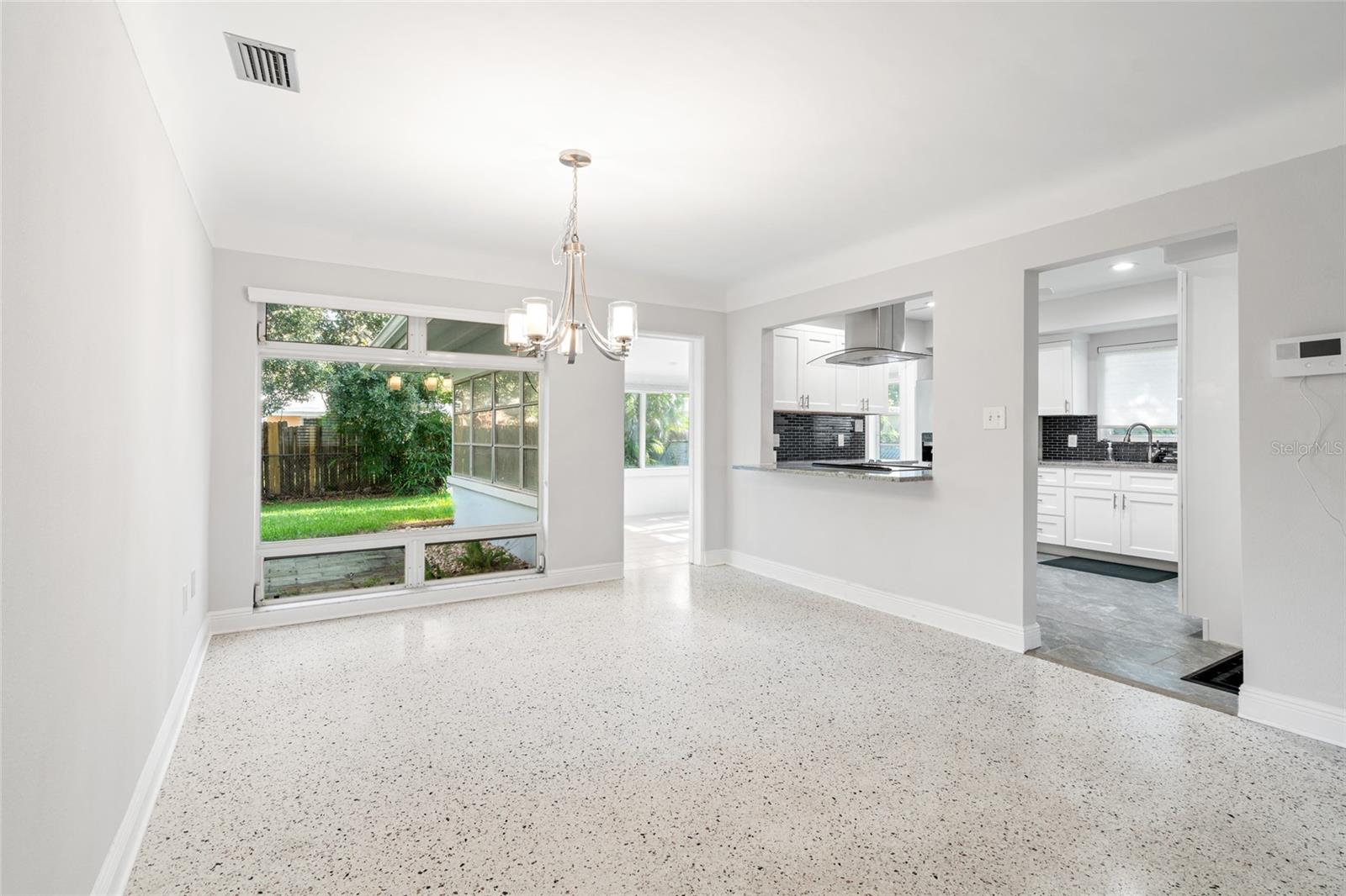 8285 28TH AVE N, ST PETERSBURG, FL, 33710