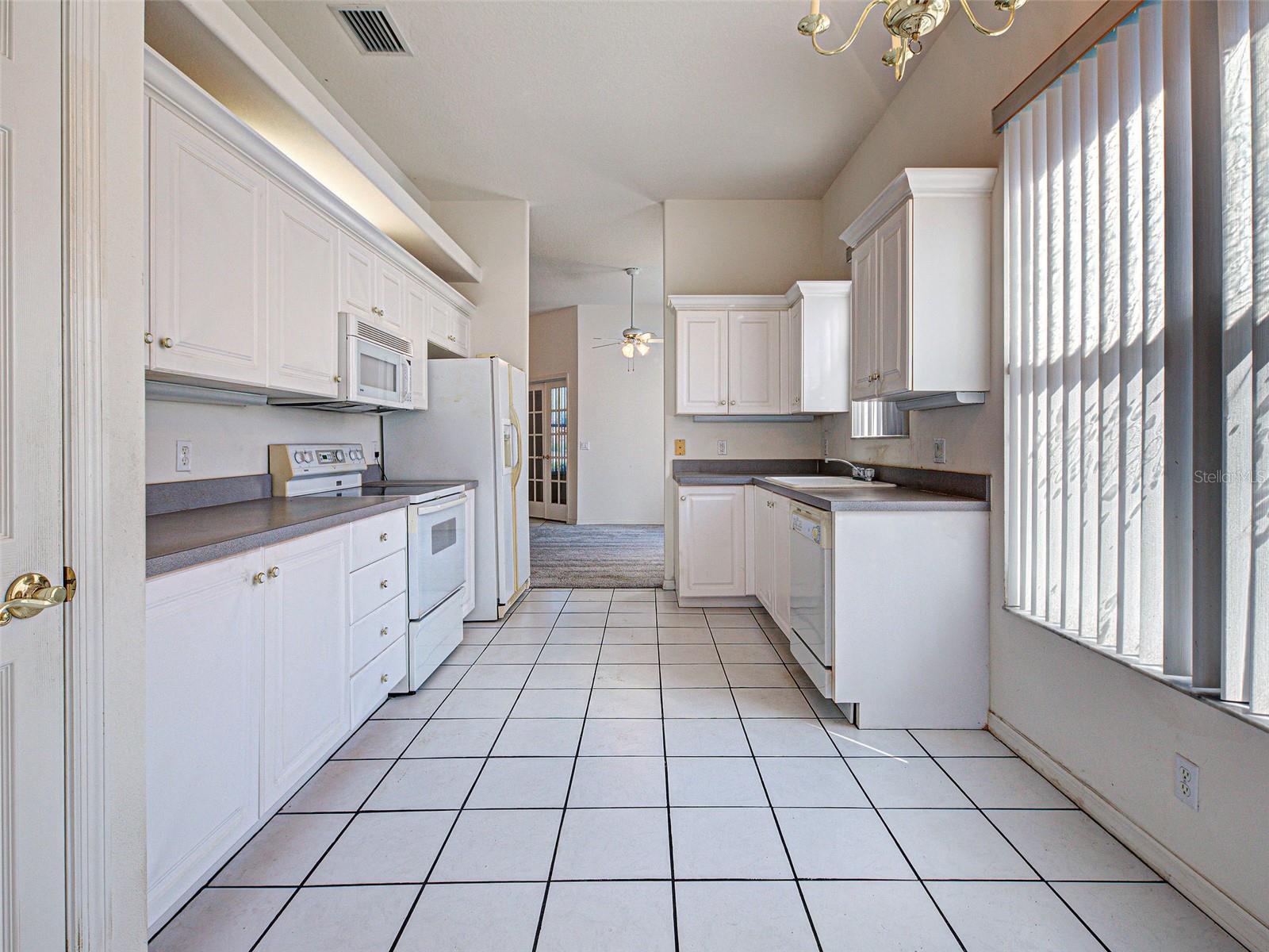 904 HARBOR TOWN DR, VENICE, FL, 34292
