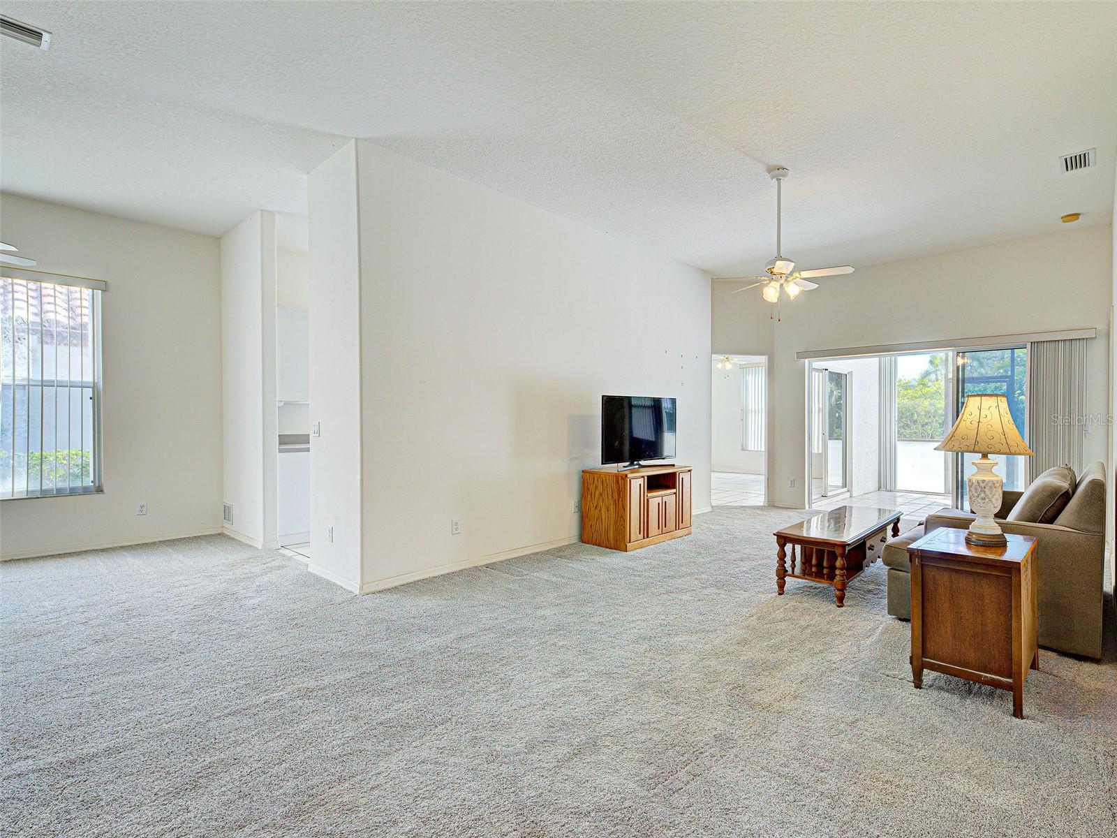 904 HARBOR TOWN DR, VENICE, FL, 34292