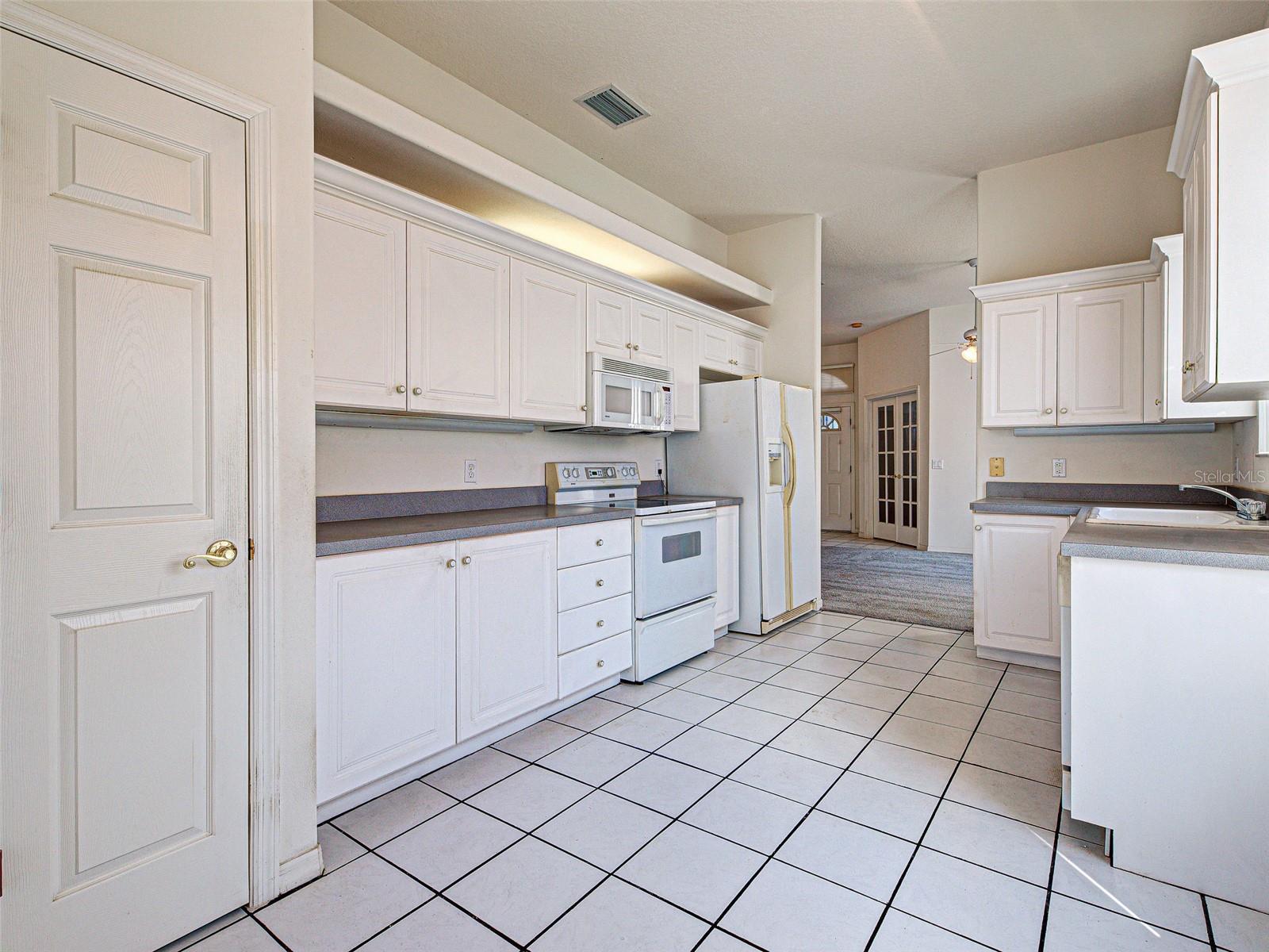 904 HARBOR TOWN DR, VENICE, FL, 34292