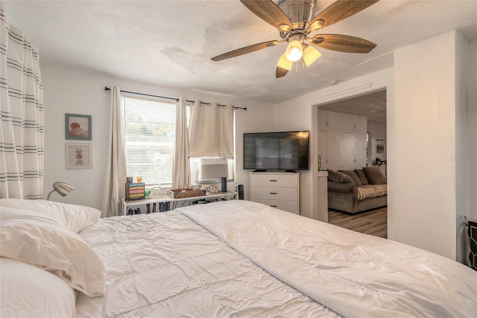 428 N OLEANDER AVE, DAYTONA BEACH, FL, 32118