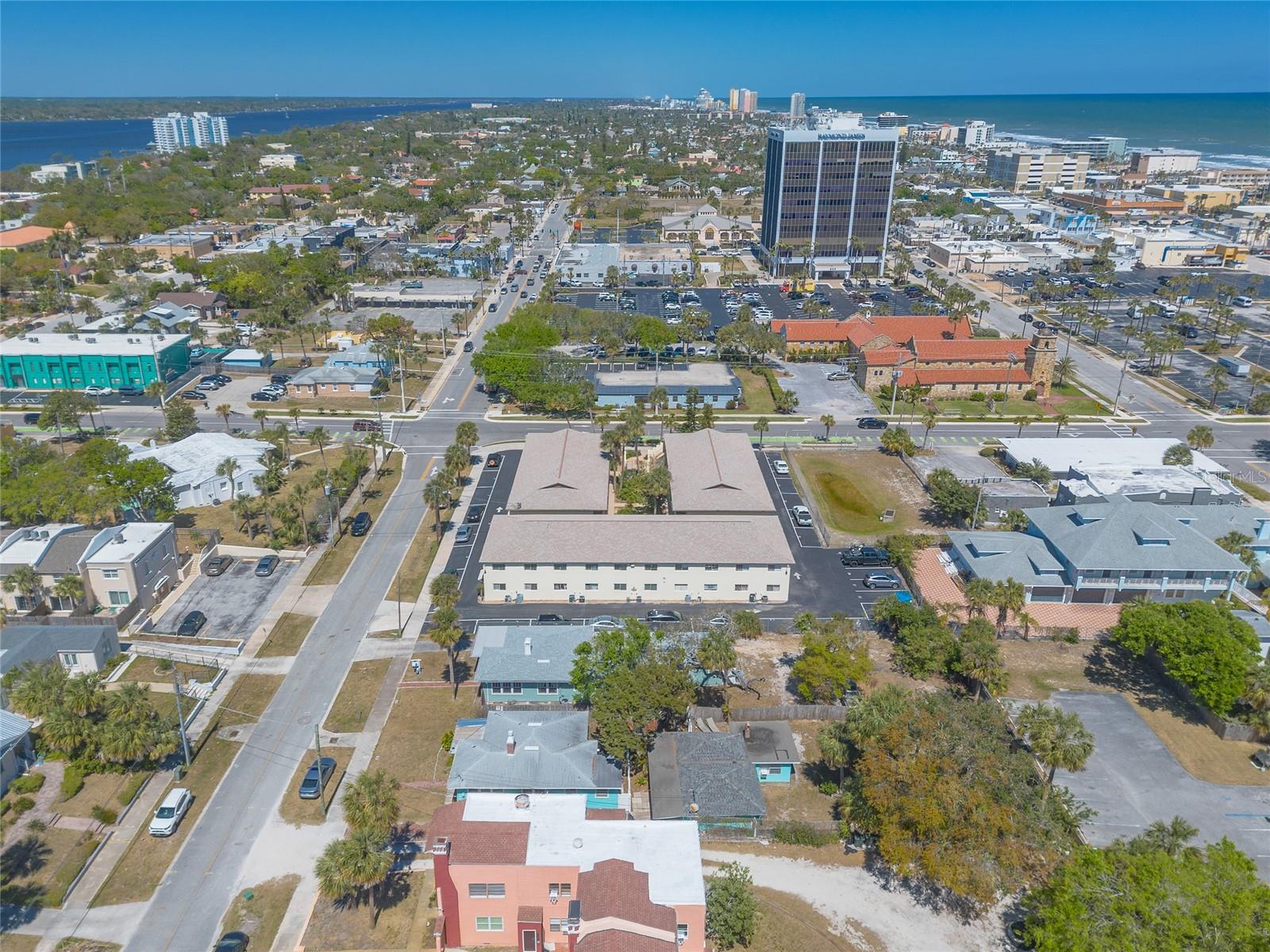 428 N OLEANDER AVE, DAYTONA BEACH, FL, 32118