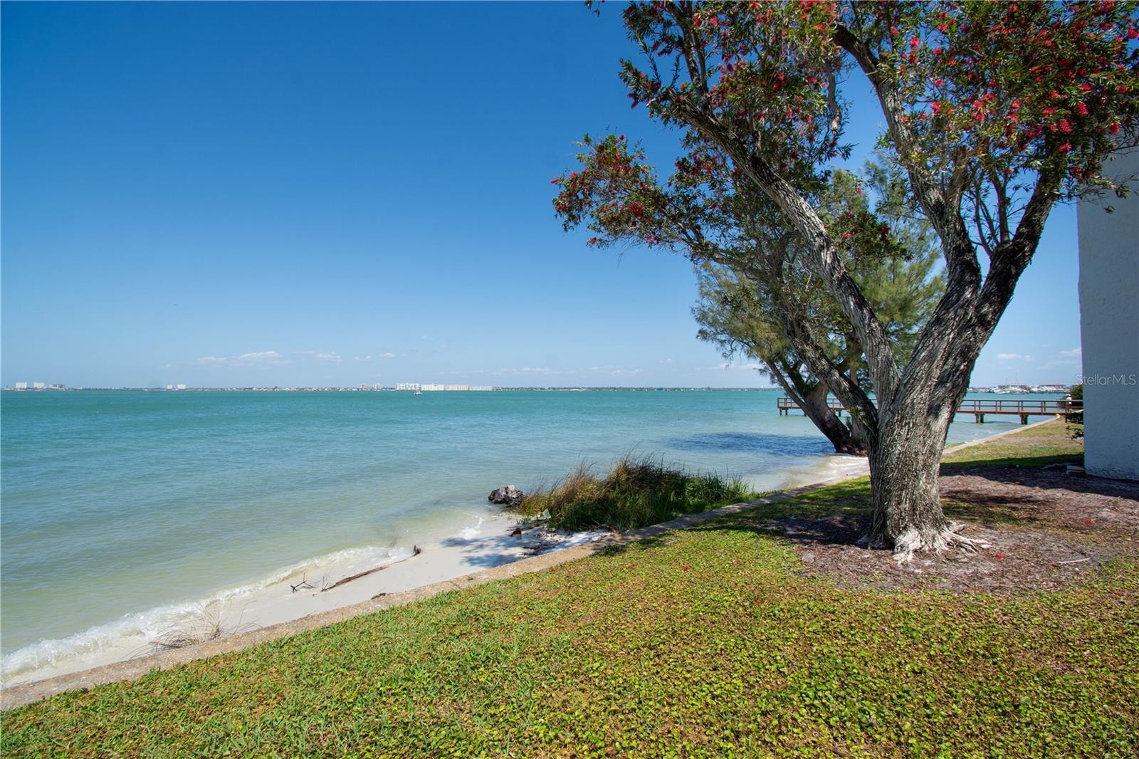 6211 SUN BLVD #404, ST PETERSBURG, FL, 33715