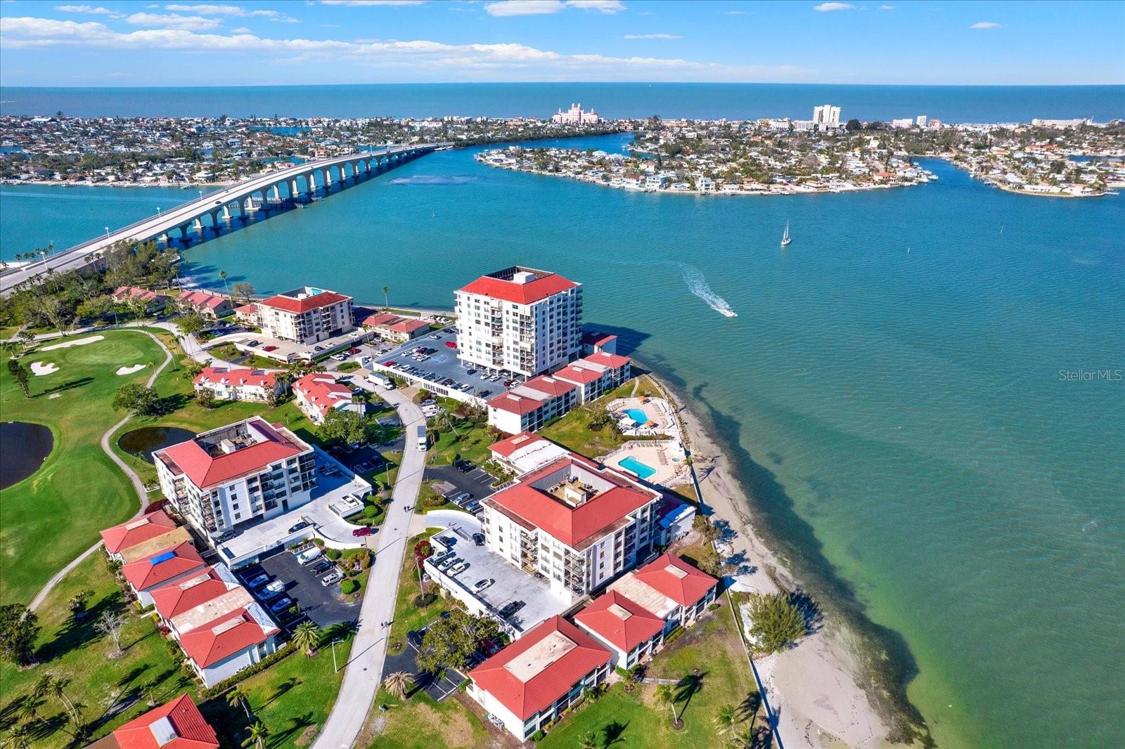 6211 SUN BLVD #404, ST PETERSBURG, FL, 33715