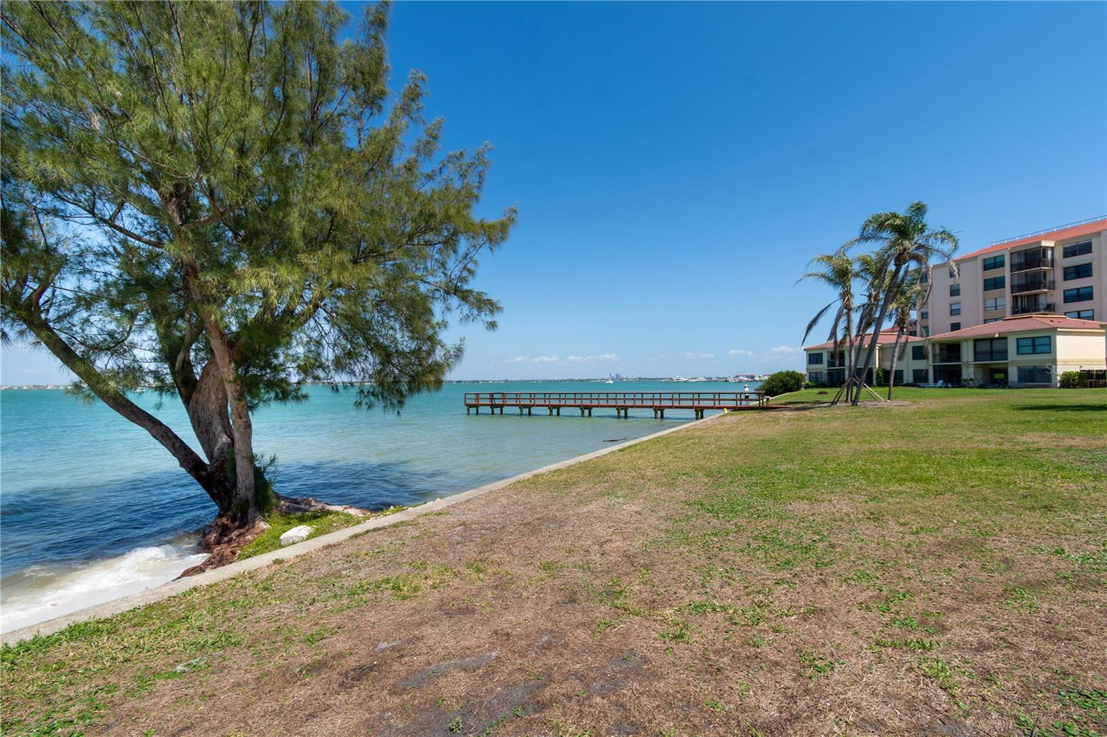 6211 SUN BLVD #404, ST PETERSBURG, FL, 33715