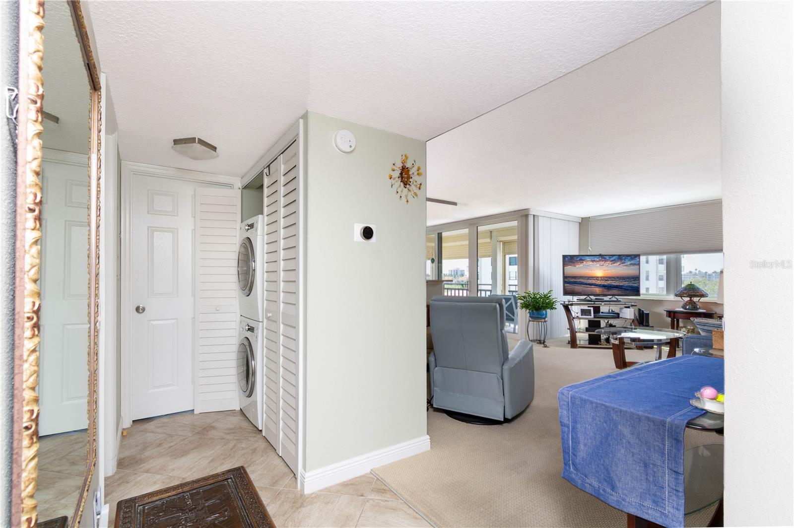6211 SUN BLVD #404, ST PETERSBURG, FL, 33715