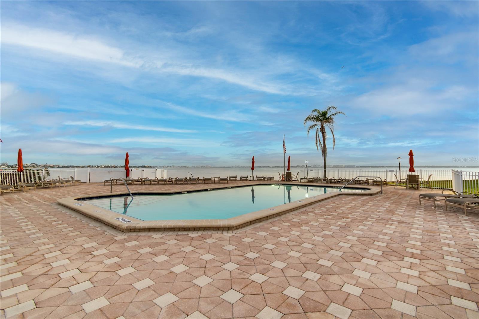 6211 SUN BLVD #404, ST PETERSBURG, FL, 33715