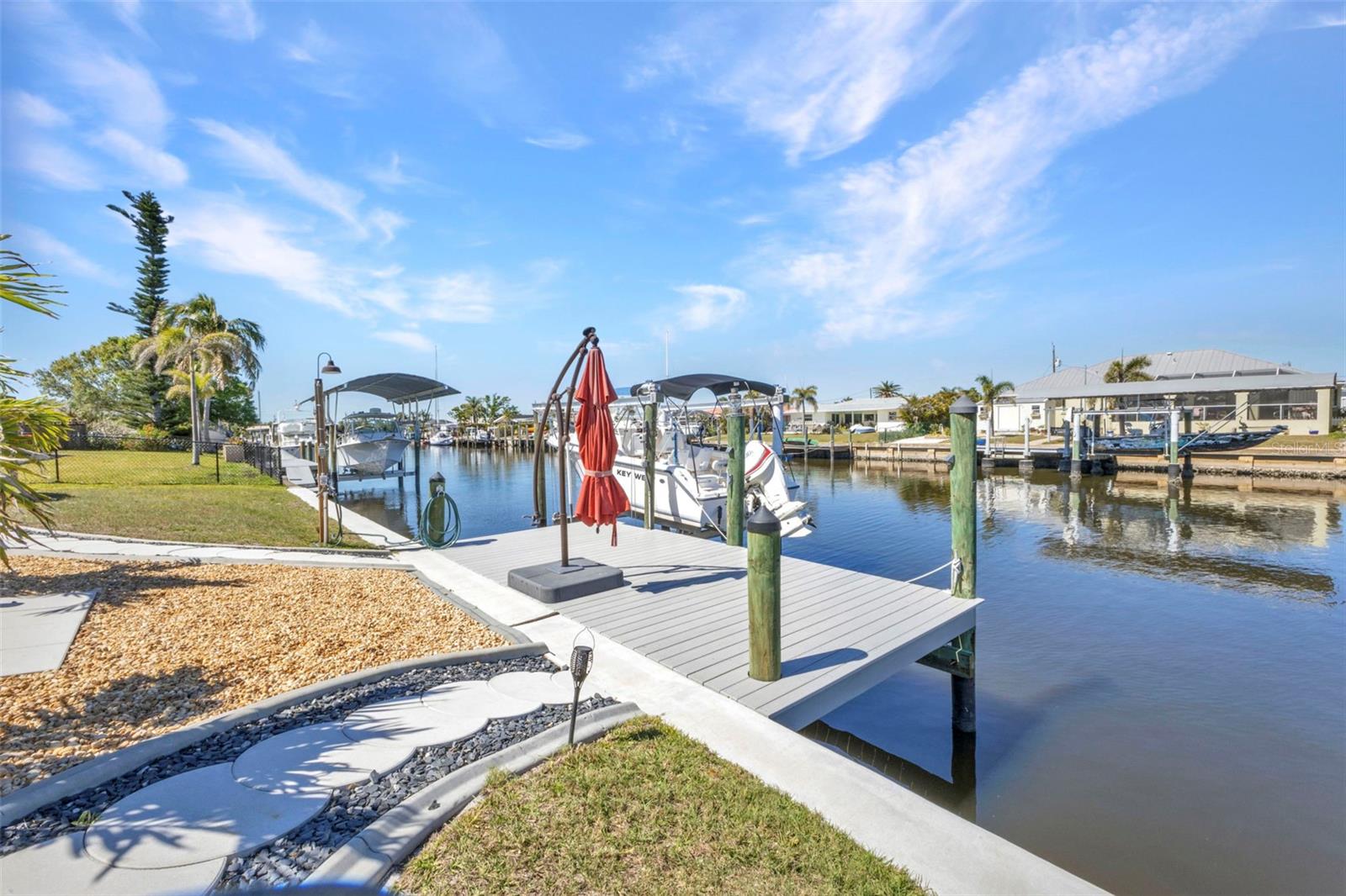 122 COLONIAL ST SE, PORT CHARLOTTE, FL, 33952