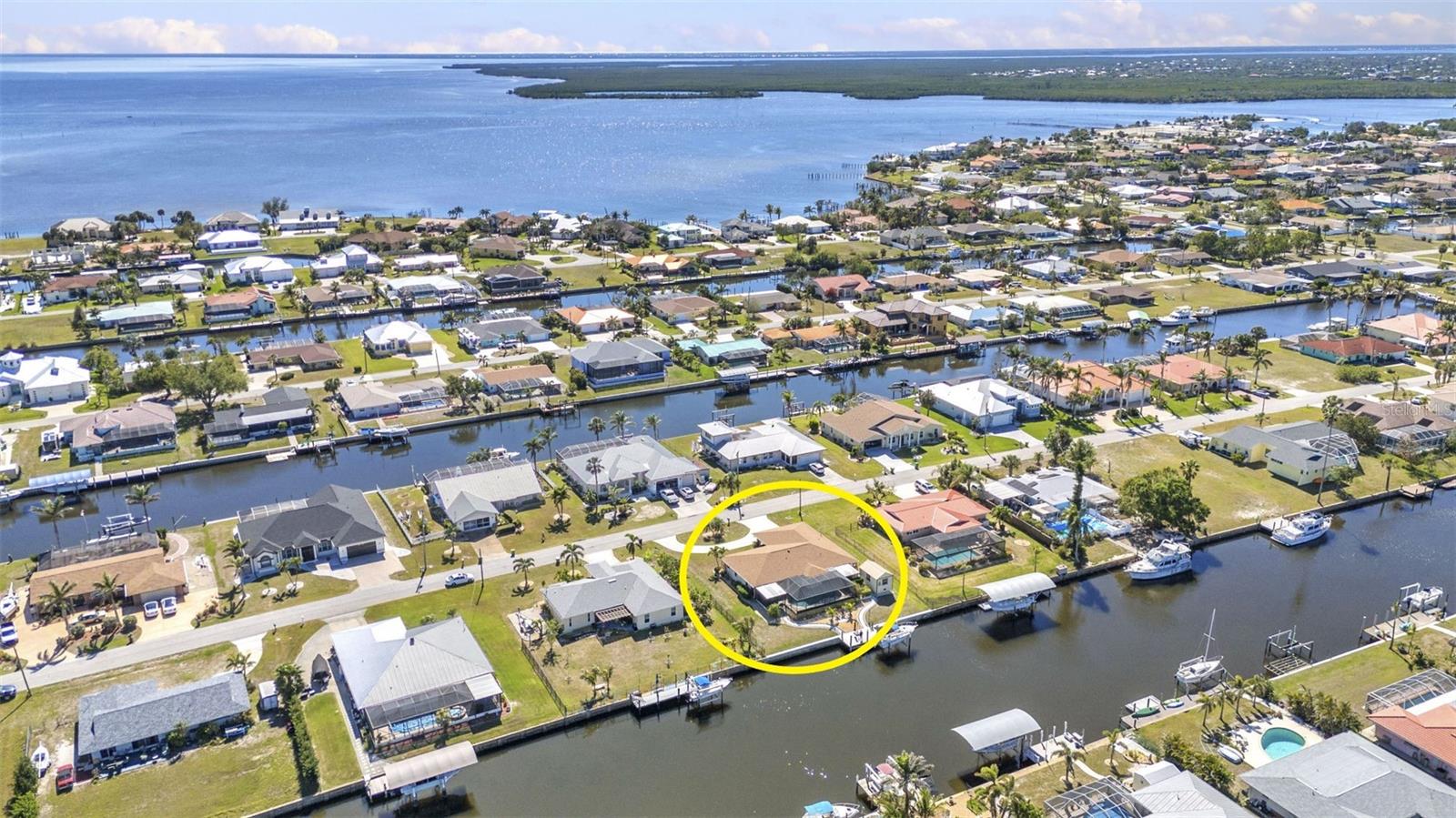 122 COLONIAL ST SE, PORT CHARLOTTE, FL, 33952