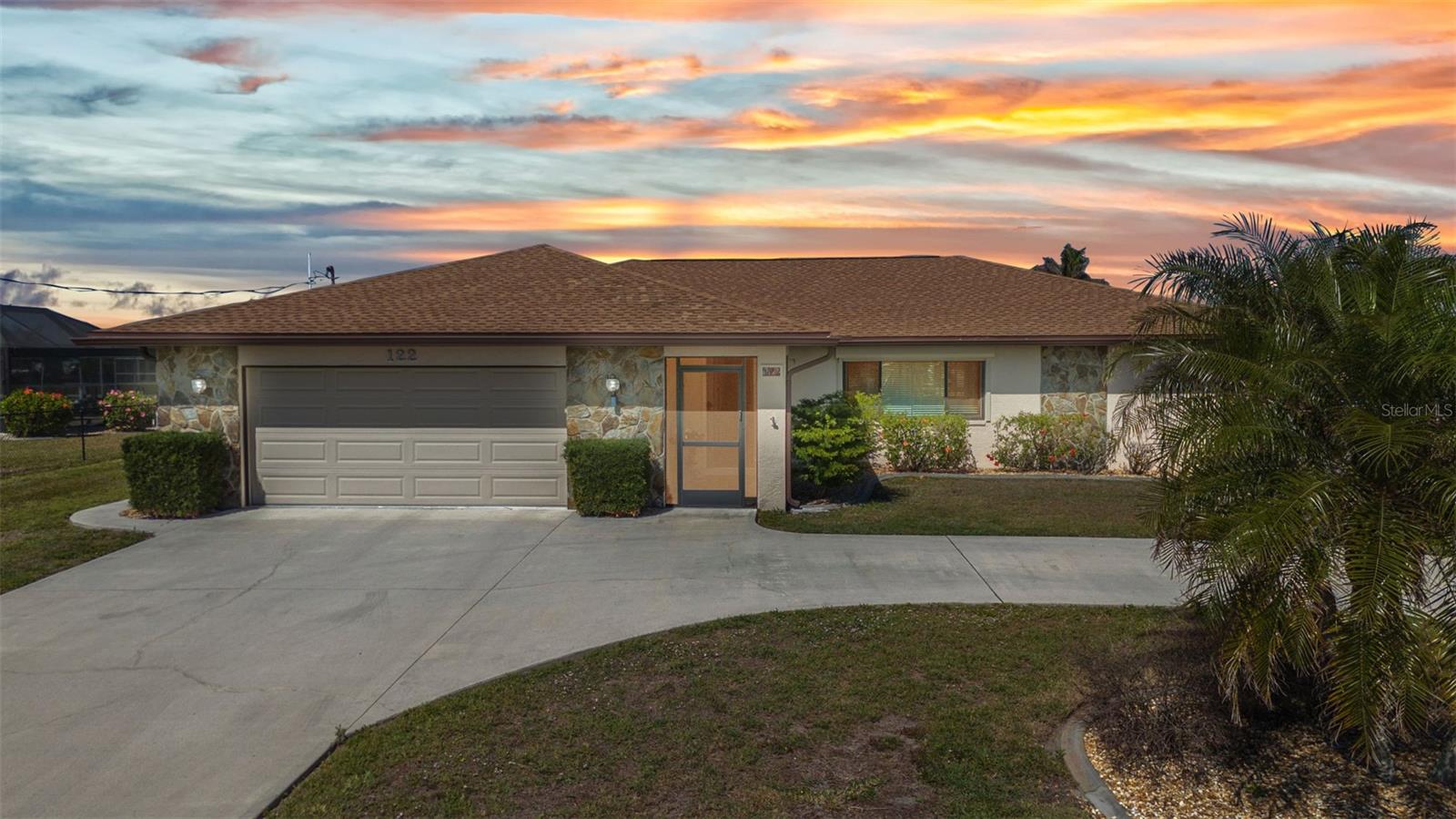 122 COLONIAL ST SE, PORT CHARLOTTE, FL, 33952