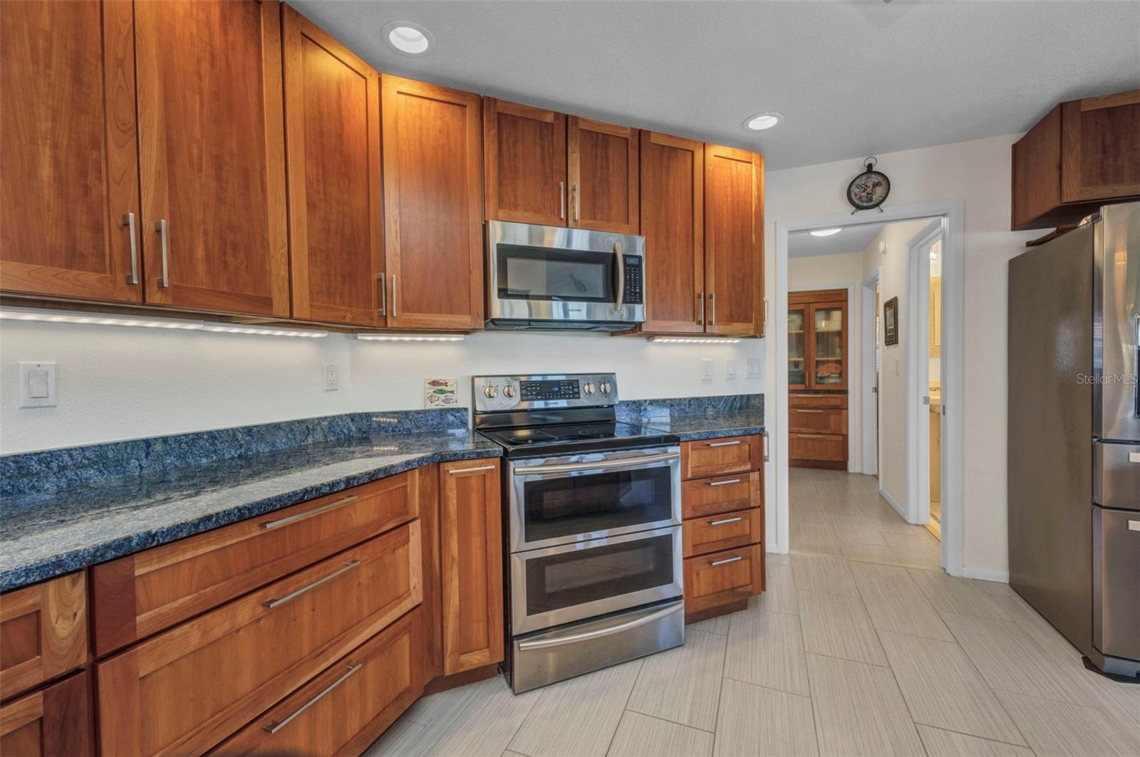 122 COLONIAL ST SE, PORT CHARLOTTE, FL, 33952