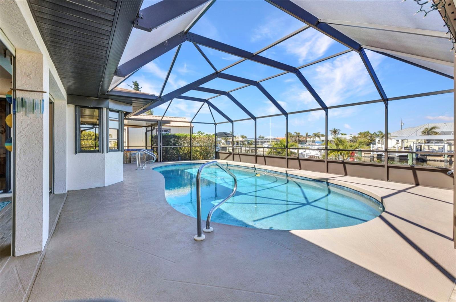 122 COLONIAL ST SE, PORT CHARLOTTE, FL, 33952