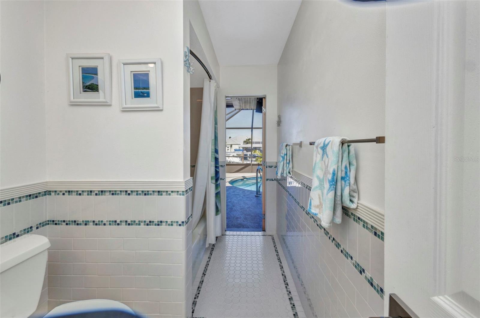 122 COLONIAL ST SE, PORT CHARLOTTE, FL, 33952