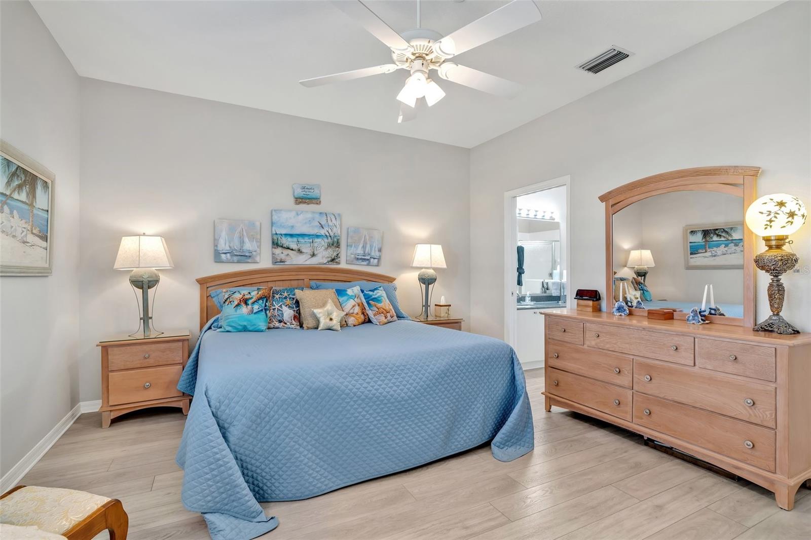 651 BACK NINE DR, VENICE, FL, 34285