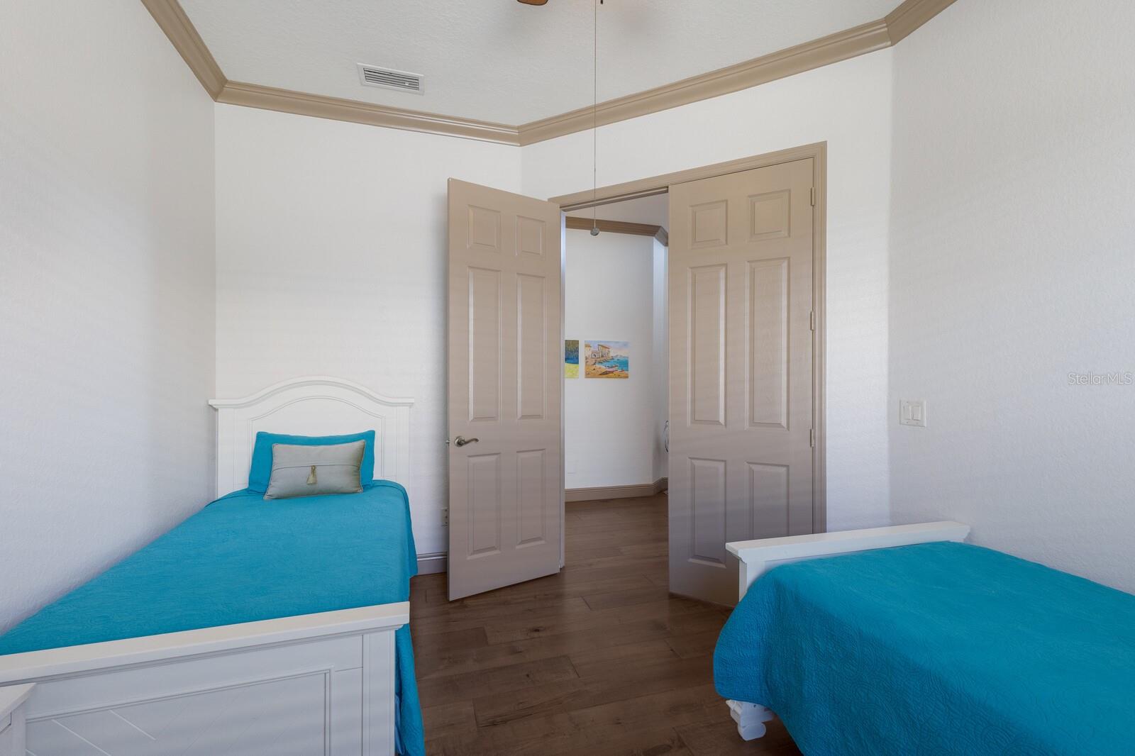 4134 63RD TER E, SARASOTA, FL, 34243