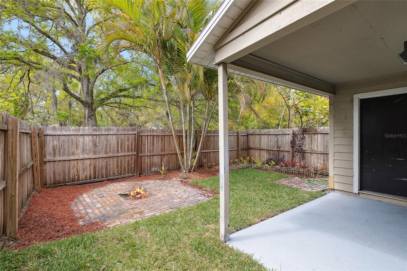 156 DOUGLAS RD W #C, OLDSMAR, FL, 34677