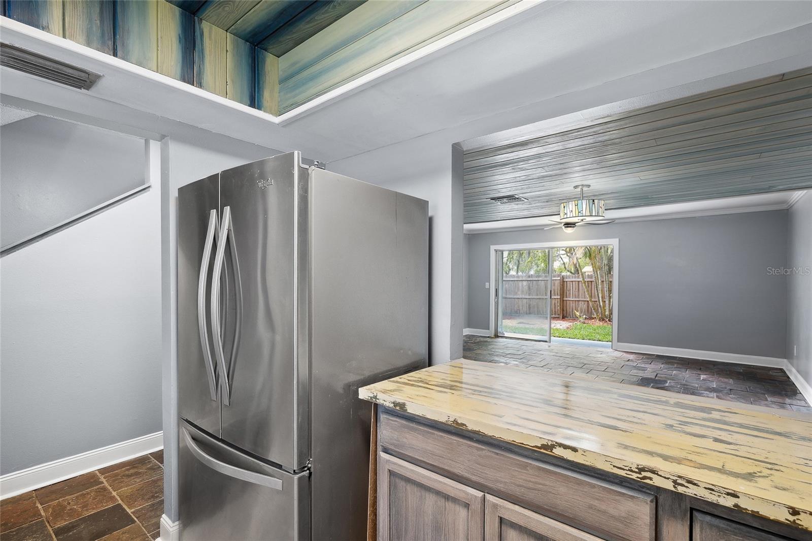 156 DOUGLAS RD W #C, OLDSMAR, FL, 34677