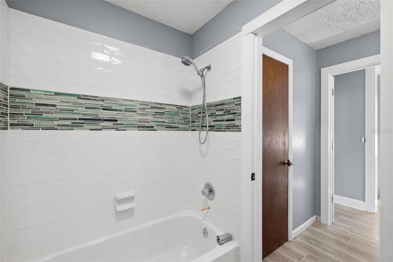 156 DOUGLAS RD W #C, OLDSMAR, FL, 34677